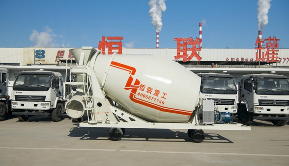 小型攪拌車.jpg